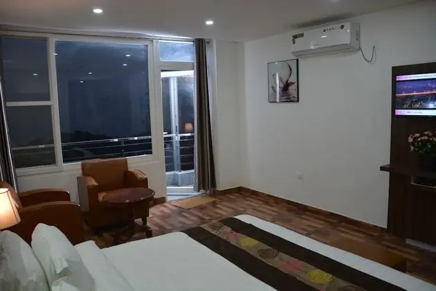 Premium Room-AC, Valley View