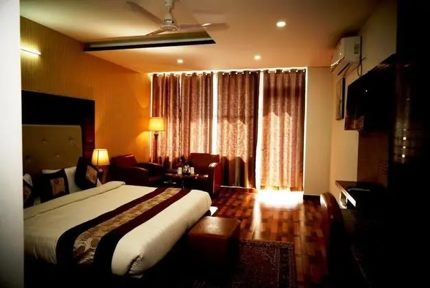 Premium Room-AC, Valley View