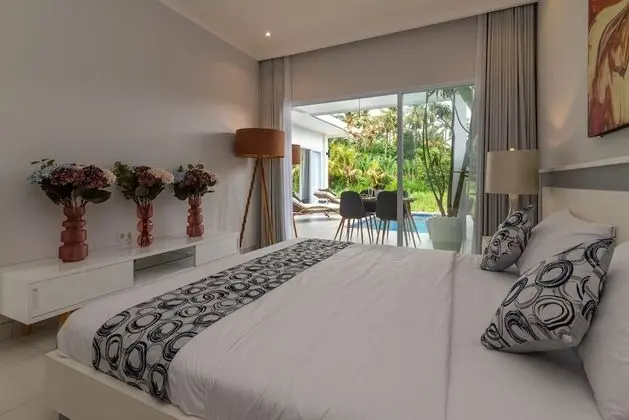 Superior Villa, 2 Yatak Odası, Kişiye Özel Havuzlu, Havuz Manzaralı