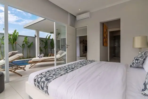 Superior Villa, 2 Yatak Odası, Kişiye Özel Havuzlu, Havuz Manzaralı