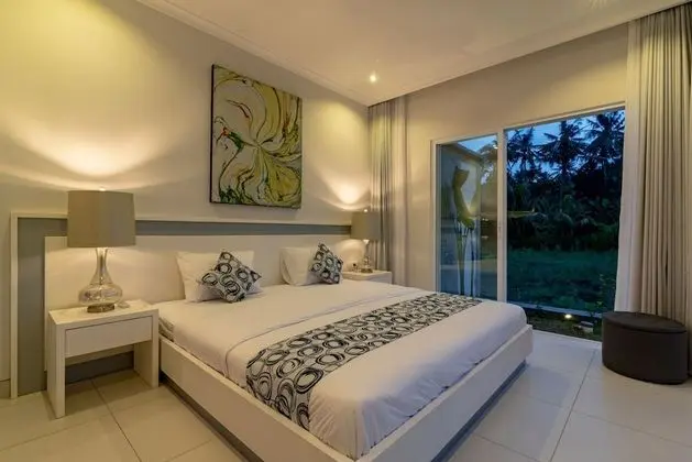 Superior Villa, 2 Yatak Odası, Kişiye Özel Havuzlu, Havuz Manzaralı