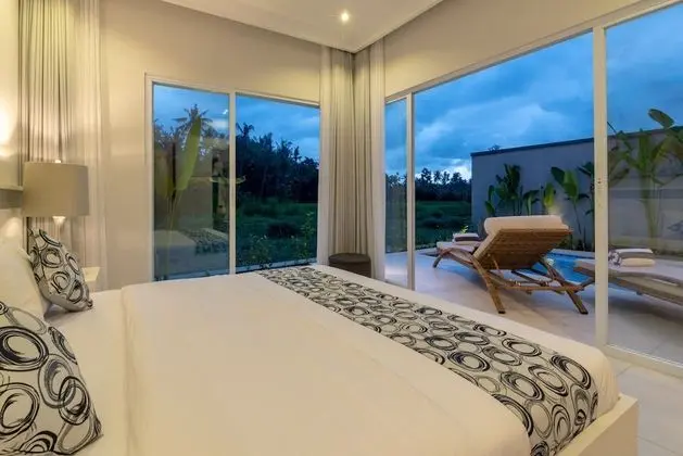 Superior Villa, 2 Yatak Odası, Kişiye Özel Havuzlu, Havuz Manzaralı