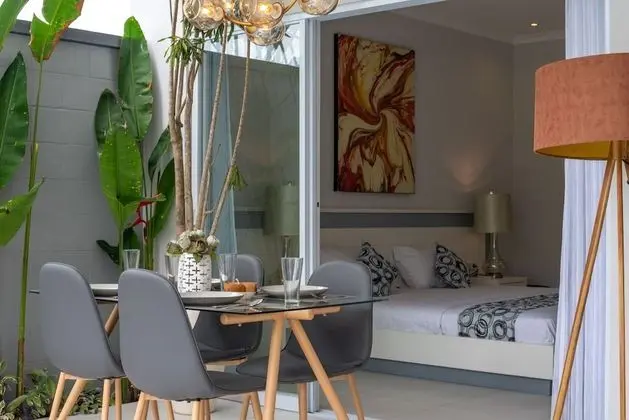 Superior Villa, 2 Yatak Odası, Kişiye Özel Havuzlu, Havuz Manzaralı