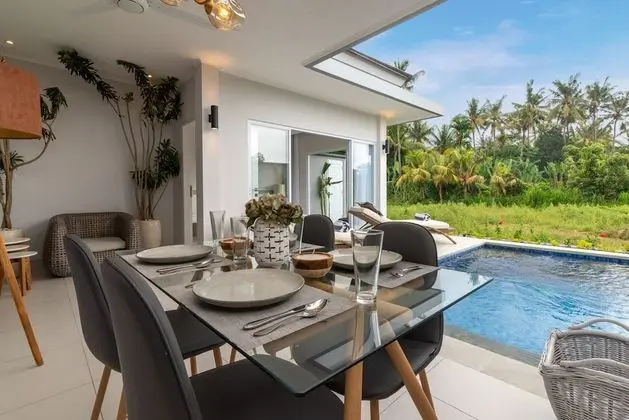 Superior Villa, 2 Yatak Odası, Kişiye Özel Havuzlu, Havuz Manzaralı