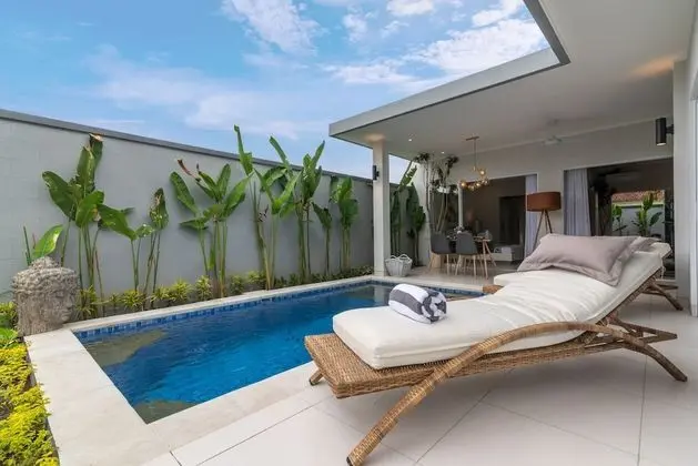 Superior Villa, 2 Yatak Odası, Kişiye Özel Havuzlu, Havuz Manzaralı