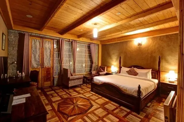 Elite Room