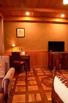 Elite Room
