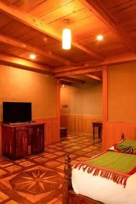 Elite Room