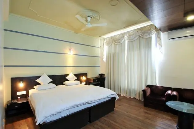 Deluxe Tek Büyük Yataklı Oda, 1 Çift Kişilik Yatak
