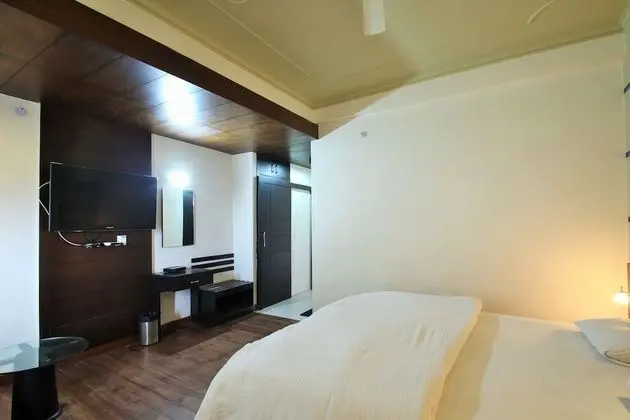 Deluxe Tek Büyük Yataklı Oda, 1 Çift Kişilik Yatak