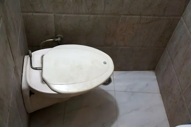 Büyük Yataklı Tek Kişilik Oda