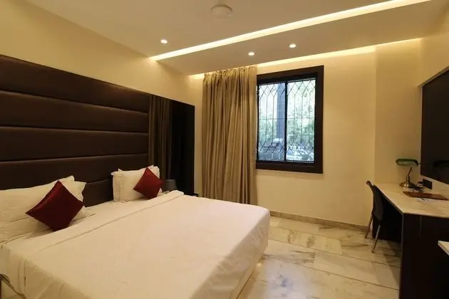 Special Super Delux AC Room