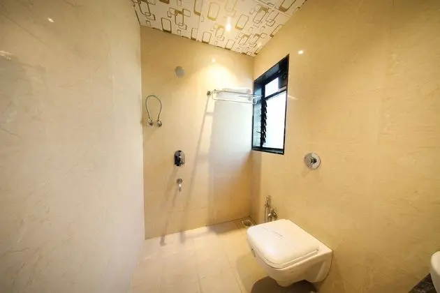 Special Super Delux AC Room