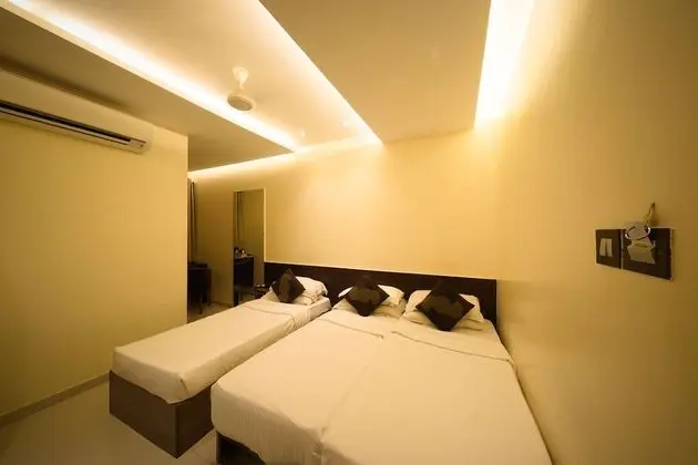 Special Triple Bed Room AC