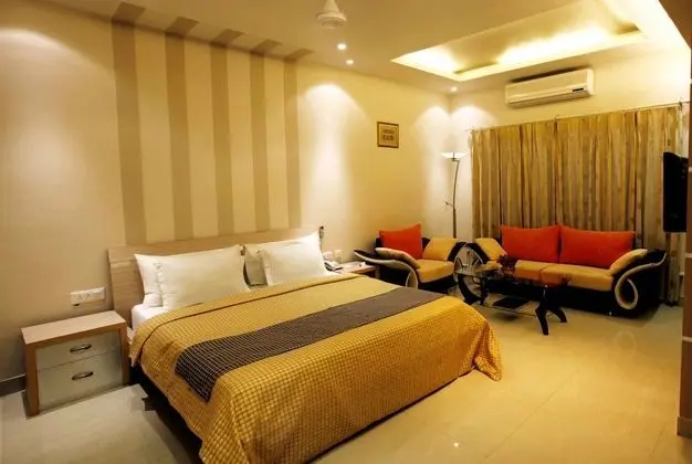 Deluxe Tek Büyük Yataklı Oda, Şehir Manzaralı