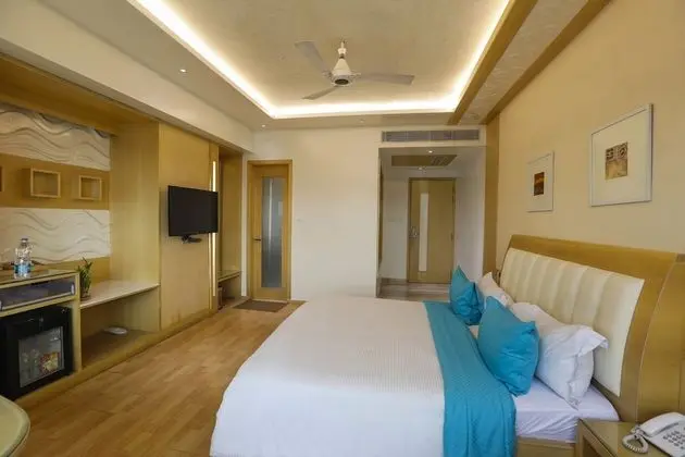 Deluxe Tek Büyük Yataklı Oda, Şehir Manzaralı