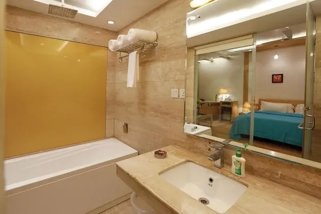 Deluxe Tek Büyük Yataklı Oda, Şehir Manzaralı