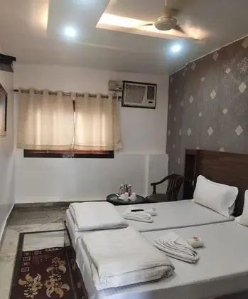 Deluxe Tek Büyük veya İki Ayrı Yataklı Oda
