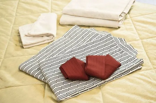 İki Ayrı Yataklı Oda, Sigara İçilmez