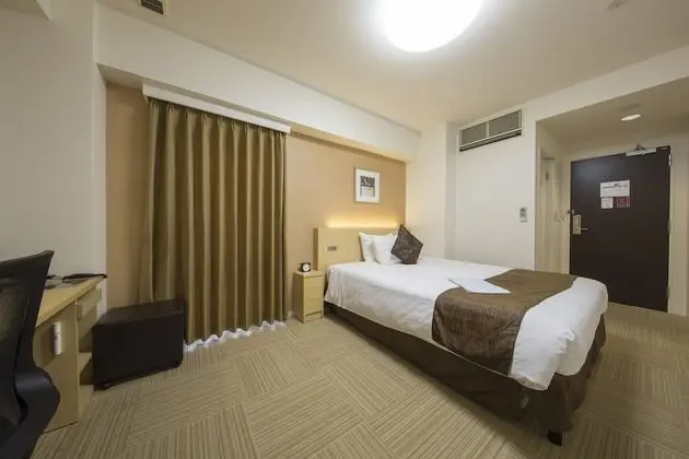 Deluxe Tek Büyük Yataklı Oda, Sigara İçilebilir