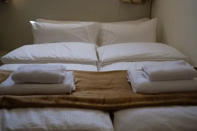 Economy Tek Büyük veya İki Ayrı Yataklı Oda