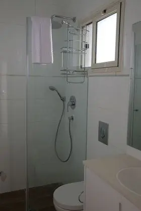 Economy Tek Büyük veya İki Ayrı Yataklı Oda