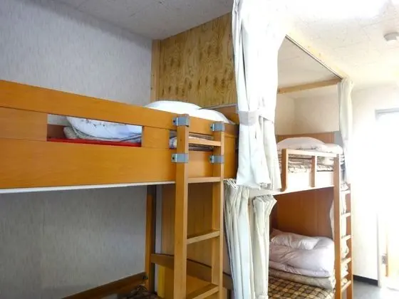 Ortak Ranzalı Oda, Sadece erkekler için