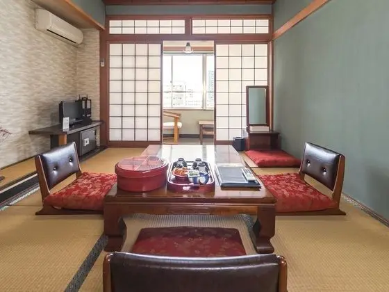 Traditional Oda, Şehir Manzaralı (Japanese Style with Bath)