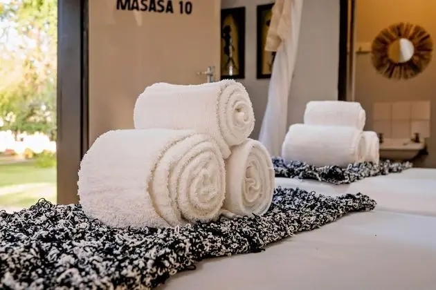 Masasa Rooms