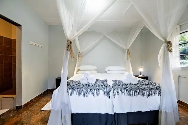 Masasa Rooms