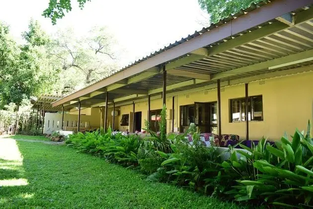 Mopane Dorm