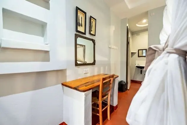 Teak Rooms