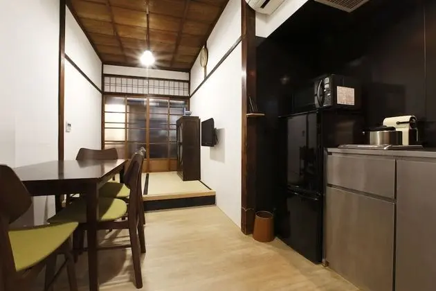 Traditional Ev (Shofu-an)