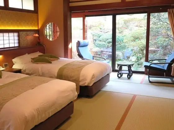 Traditional Oda, Sigara İçilebilir (Modern Japanese Style)