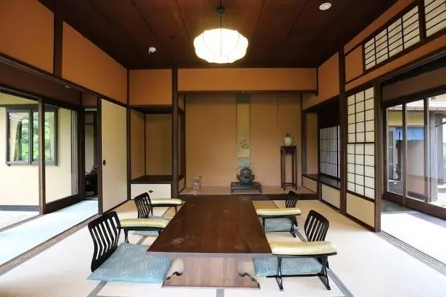 Ev (Japanese Style)