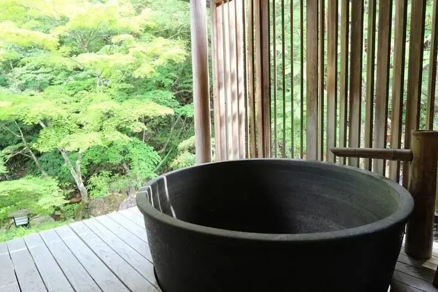 Ev (Japanese Style)