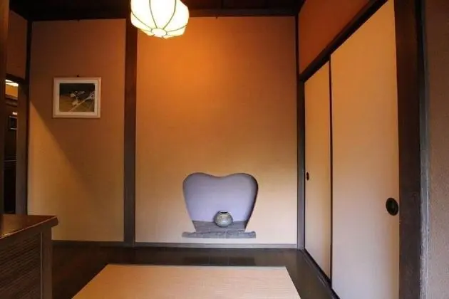 Ev (Japanese Style)