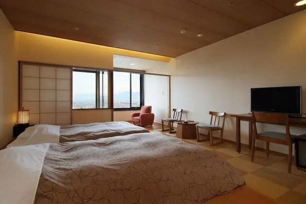 Traditional İki Ayrı Yataklı Oda (Modern)