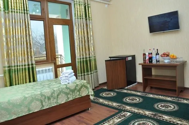 Standard Tek Büyük Yataklı Oda