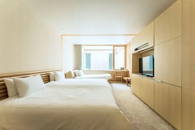 Üç Kişilik Oda, Birden Çok Yatak, Sigara İçilmez (2 Twin Beds, 1 Extra Bed)