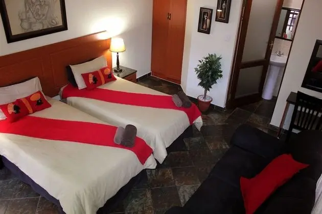 1 Bedroom en-suite (Downstairs)
