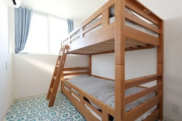 Standard Oda, Sigara İçilmez, Ortak Banyo