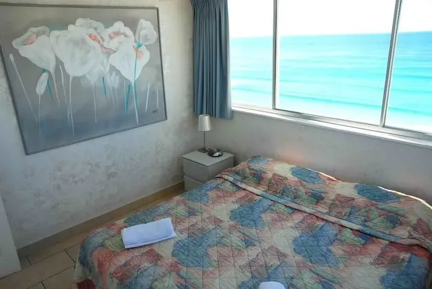 Superior 1 Bedroom Oceanfront or Balcony, Ocean View (Wifi 500mbs/day & 1 Car Park)