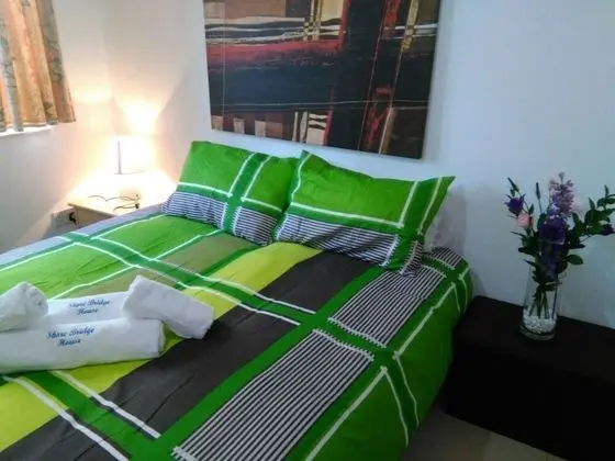 Economy Tek Büyük Yataklı Oda, Ortak Banyo