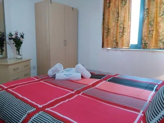 Economy Tek Büyük Yataklı Oda, Ortak Banyo