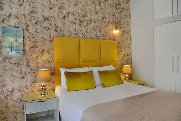 Luxury Oda, 1 Büyük (Queen) Boy Yatak (Upstairs)