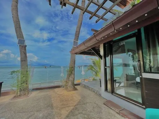 Super Sea View