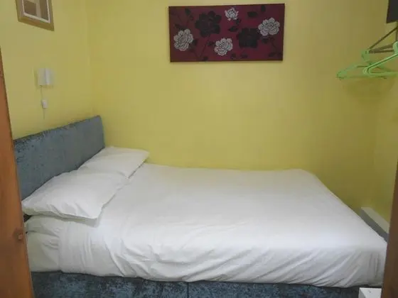 Tek Büyük Yataklı Oda (Small 4)