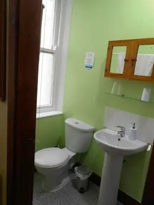 Tek Büyük Yataklı Oda (Small 4)