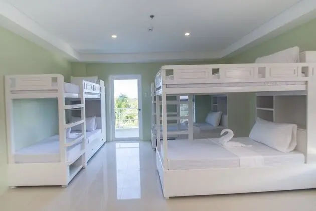 Ortak Ranzalı Oda, Sadece erkekler için (8 Beds)
